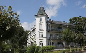 Ruhige Fewo Direkt Am Strand, Villa Stranddistel, Binz